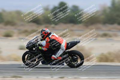 media/May-05-2025-Moto Forza (Mon) [[3c1838c5e5]]/2-B Group/Session 3 (Panning Test Turn 14 Inside)/